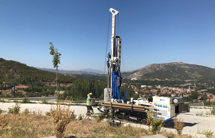 Amasya Koza Mahallesi KYK ve Meslek Lisesi Heyelan Sondajları