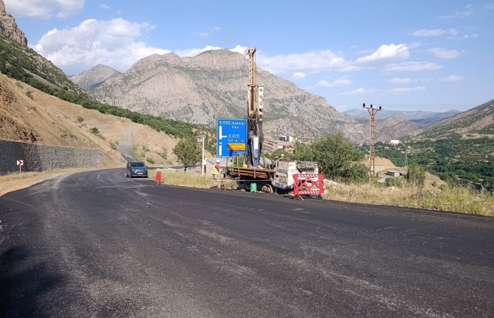 Şırnak–Hakkâri Uludere Devlet Yolu Heyelan Islahı Etütleri