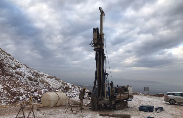 Sinanlı, Hanife Çeşmesi, Topaklı ve Maliköy Malzeme Ocakları Araştırmaları